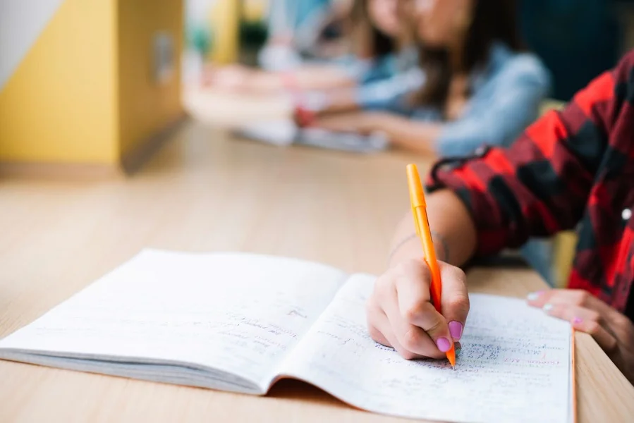 Mi Cali Beca Impulsa el Futuro Universitario Juvenil. Mi Cali Beca Impulsa el Futuro Universitario Juvenil.