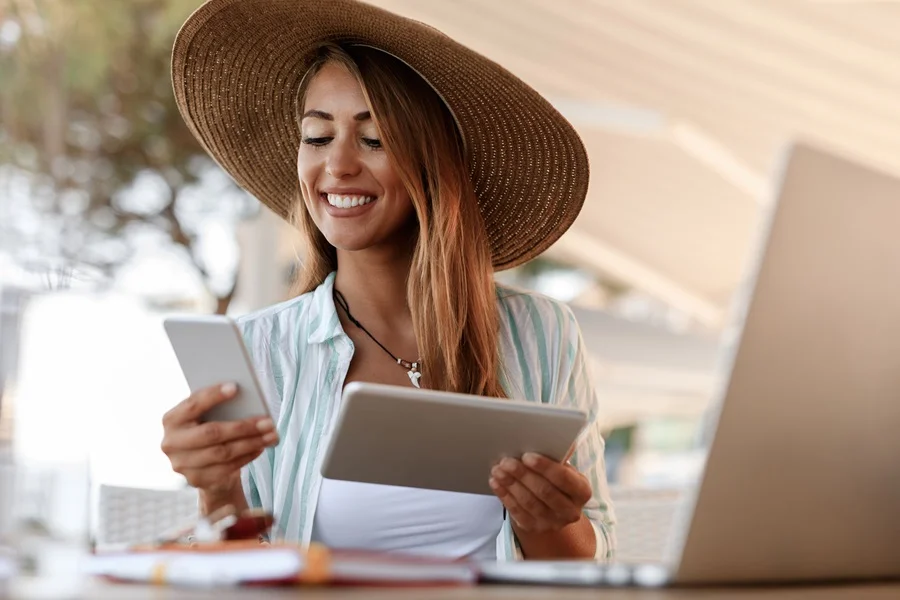 Salud Emocional Guía los Viajes en la Nueva Era del Turismo Global. Salud Emocional Guía los Viajes en la Nueva Era del Turismo Global.