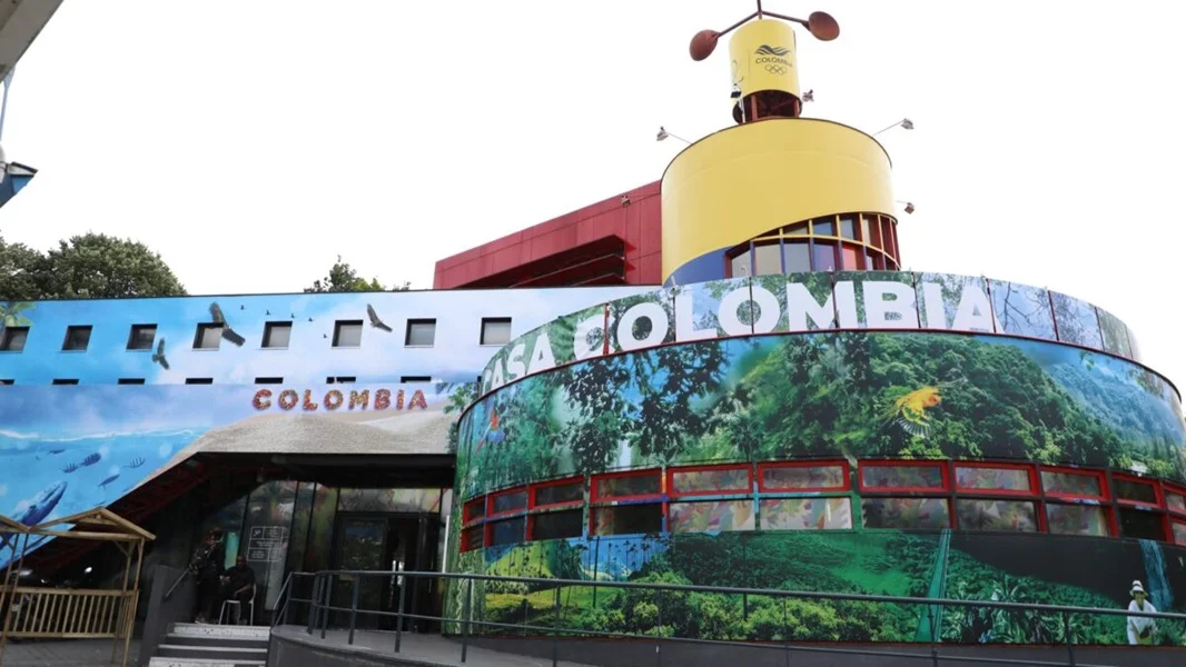 El Valle del Cauca Brilla en París.