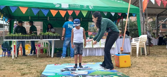 Cali Pedalea Hacia un Futuro más Verde. Cali Pedalea Hacia un Futuro más Verde.