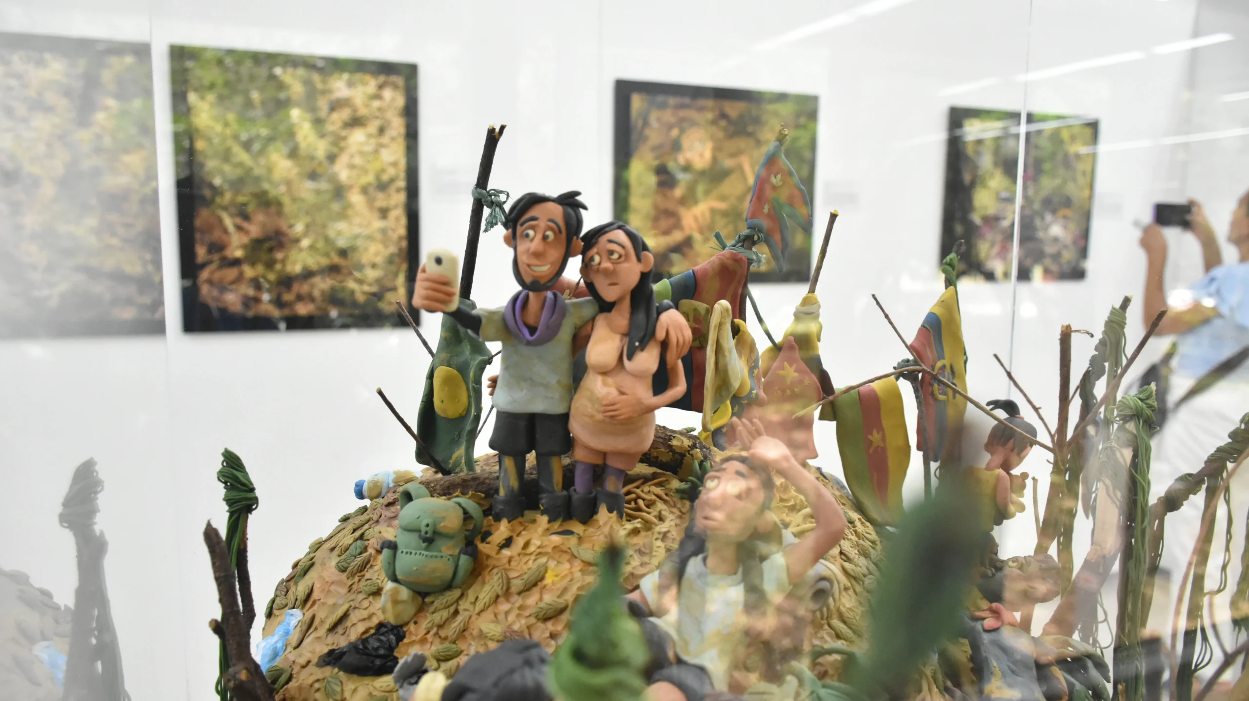 Exposición Forzados a Huir En Cali. Exposición Forzados a Huir En Cali.