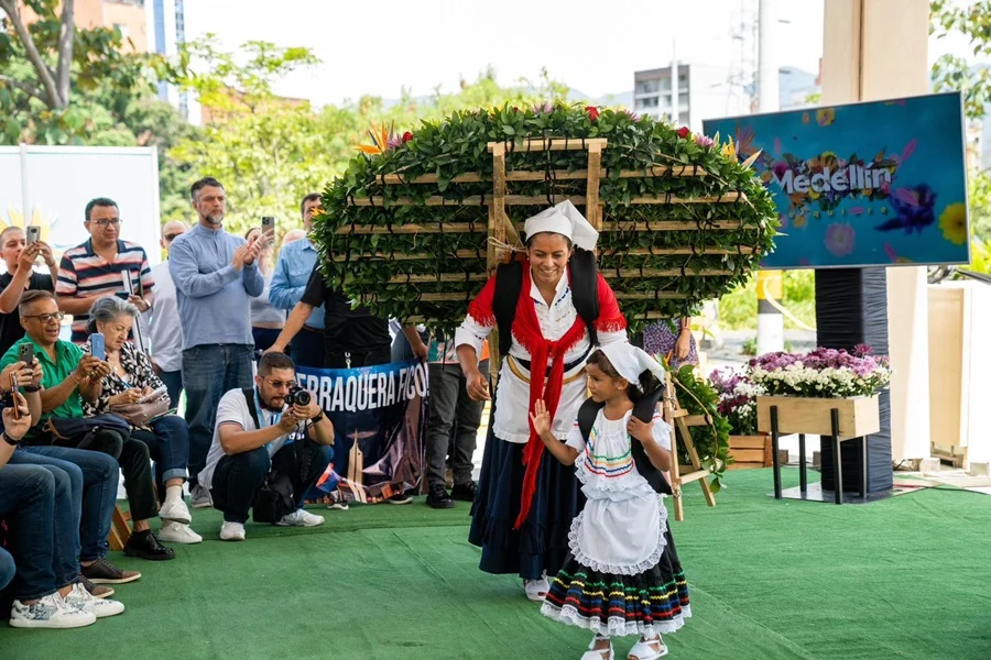 Inicia la Feria de las Flores en Medellín.
