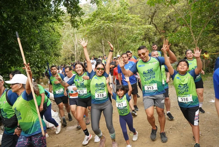 Éxito en la Carrera 4.2K Farallones. Éxito en la Carrera 4.2K Farallones.