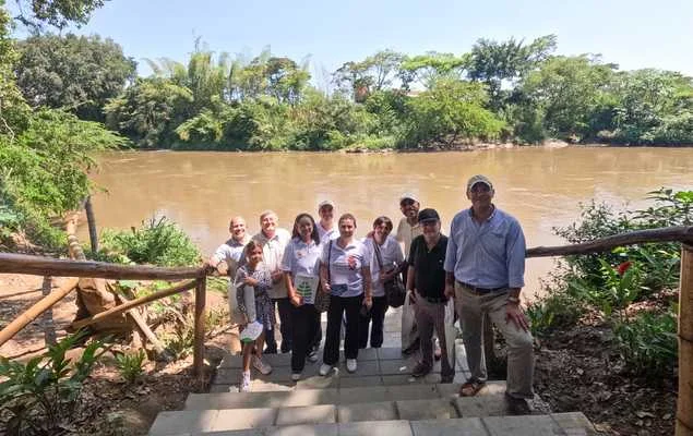 Jarillón: Turismo Ecológico y Comunitario. Jarillón: Turismo Ecológico y Comunitario.