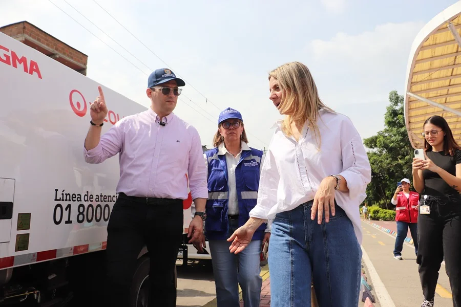 Cali Refuerza su Compromiso Ambiental. Cali Refuerza su Compromiso Ambiental.