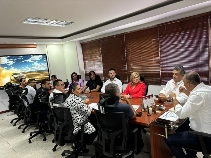 Armenia Apuesta por Turismo 24 horas. Armenia Apuesta por Turismo 24 horas.