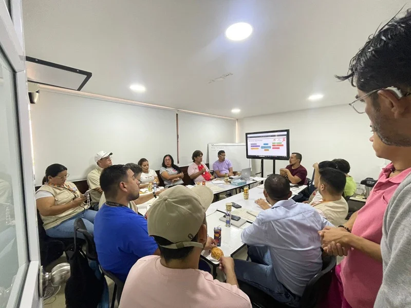 Chaina Lidera Proyecto de Educación en VIH. Chaina Lidera Proyecto de Educación en VIH.