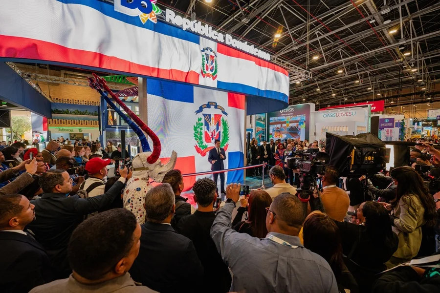 República Dominicana Lidera el Turismo. República Dominicana Lidera el Turismo.