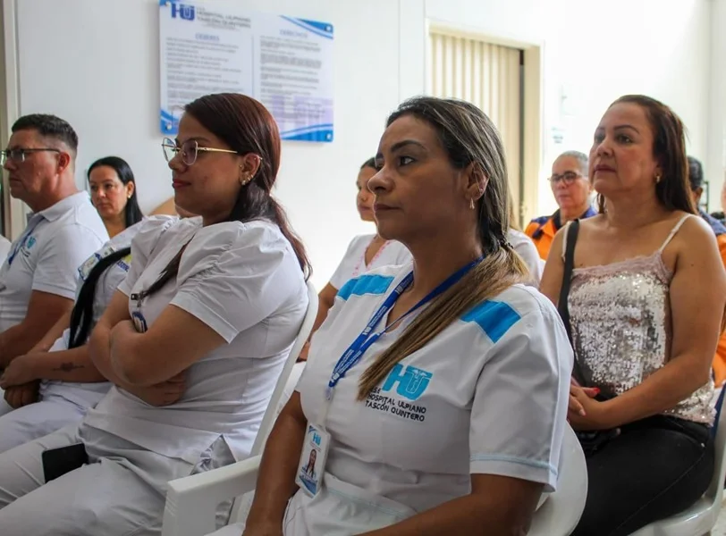 San Pedro Inaugura Consultorio Rosa. San Pedro Inaugura Consultorio Rosa.