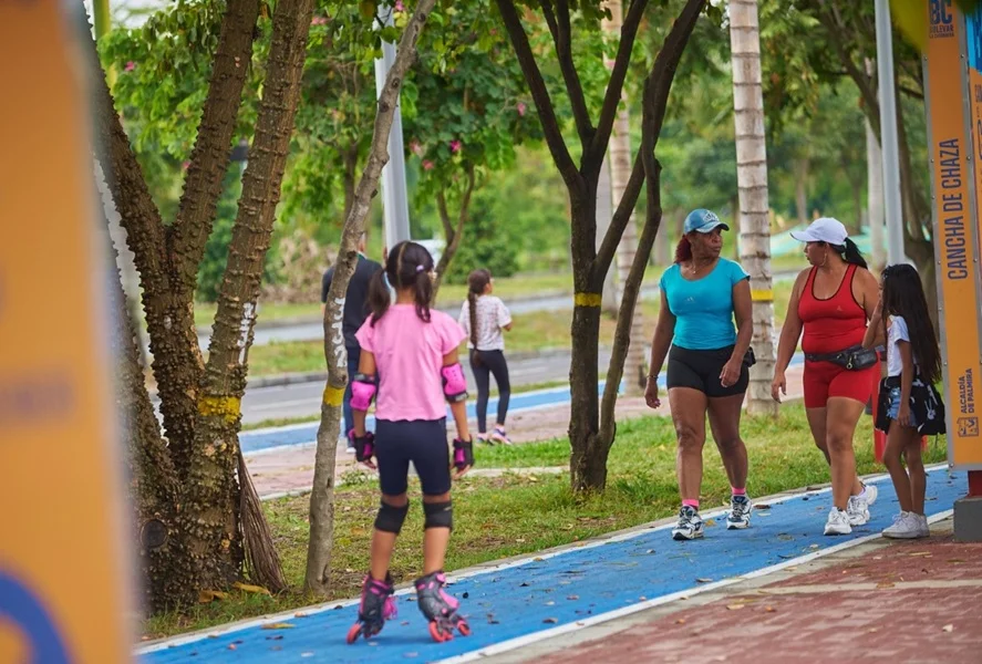 Bulevar del Movimiento Conquista Palmira Bulevar del Movimiento Conquista Palmira