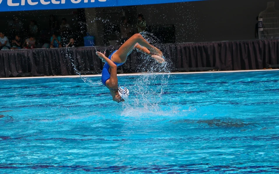 Sincronía y Talento Bajo el Agua. Sincronía y Talento Bajo el Agua.