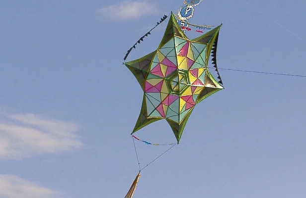 Festival de Cometas Sostenibles Llena de Vida Dos Zonas Recuperadas de Cali.