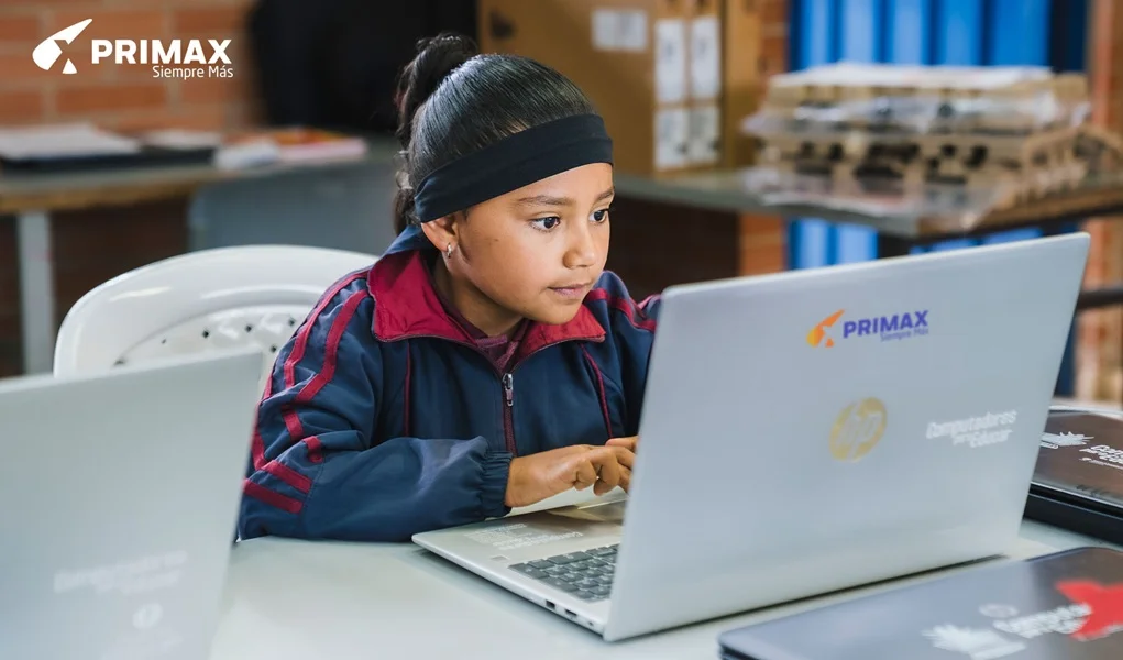 Educación Digital Transforma más de 3000 Sueños en Colombia.