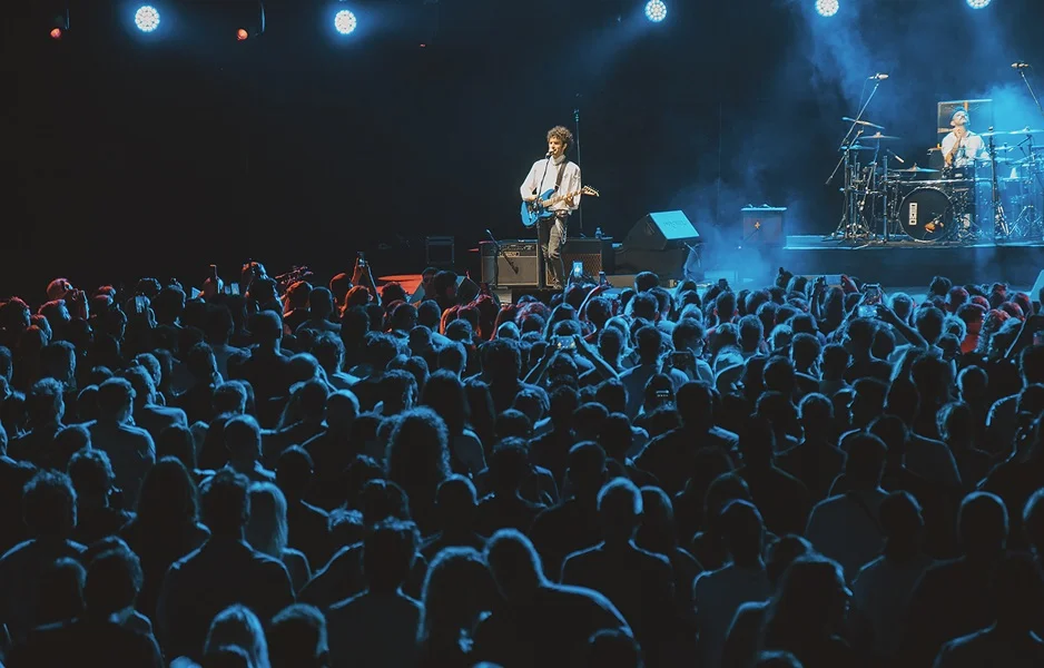 ¡Un Tributo Inolvidable al Rock de Soda Stereo Llega a Cali la Nostalgia se Enciende!