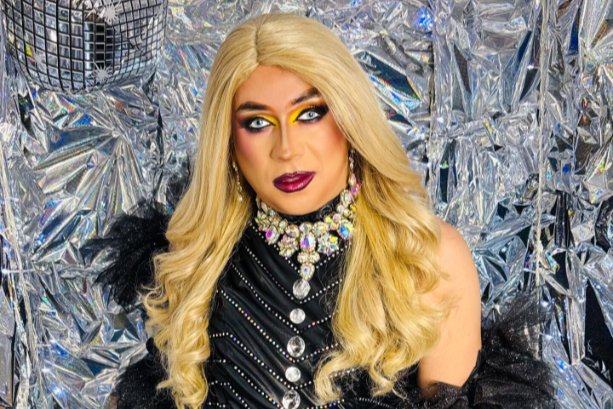 Transformismo y Dignidad, GLAM El Proyecto que Rompe los Estigmas del Drag en Cali. -Genesis -fundadora Casa Genesis.