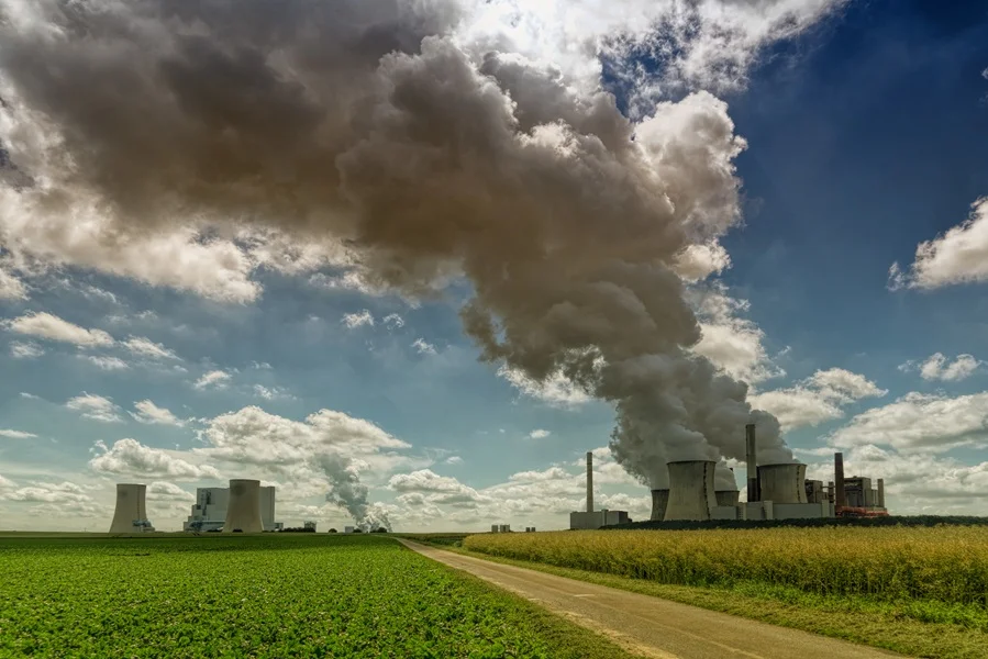 Calor Récord 2025, La Tierra Rompe su Propio Límite.