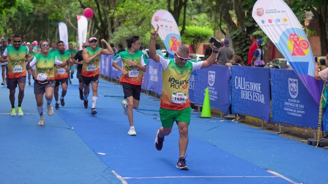 La Marea Humana que Encendió el Ingenio y Reafirmó su ADN Deportivo.