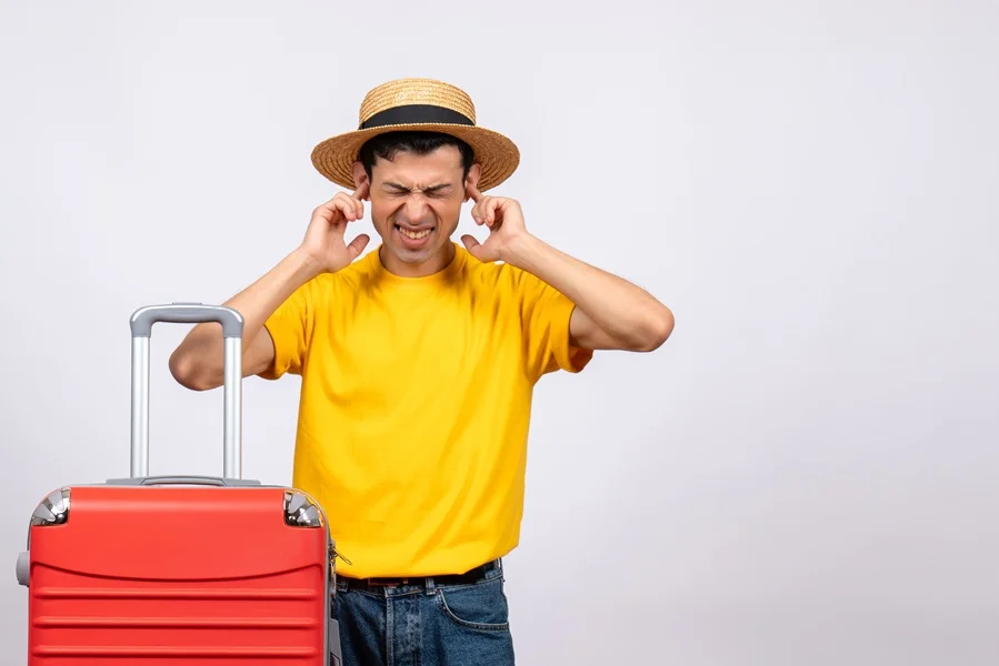 Salud Auditiva En Vacaciones La Guía Joven Para Evitar El Dolor De Oído. Salud Auditiva En Vacaciones La Guía Joven Para Evitar El Dolor De Oído.