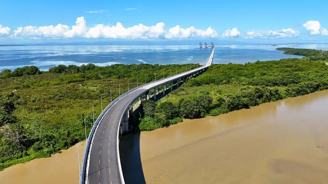 Puerto Antioquia Digital el Puerto que Redefine la Logística y la Conectividad en Colombia.