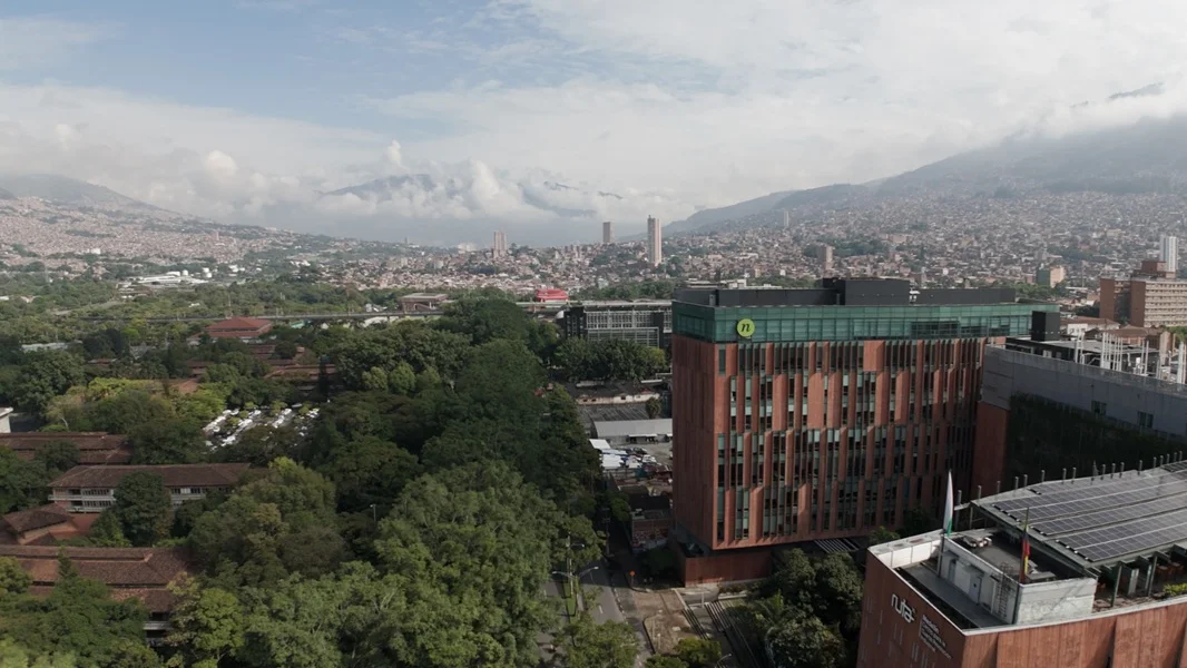 Ruta N Impulsa Educación Tecnológica que Transforma a Miles de Jóvenes en Medellín.