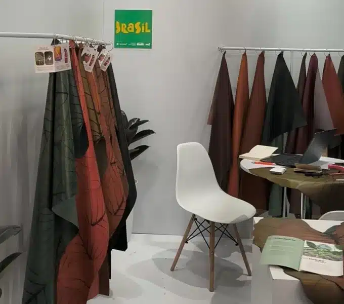 Piel Vegetal Amazonía Transforma La Moda Global Desde Colombiatex.