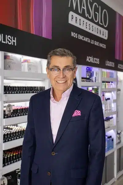 Convocatoria Masglo Revoluciona El Maquillaje Con Actitud Y Creatividad.