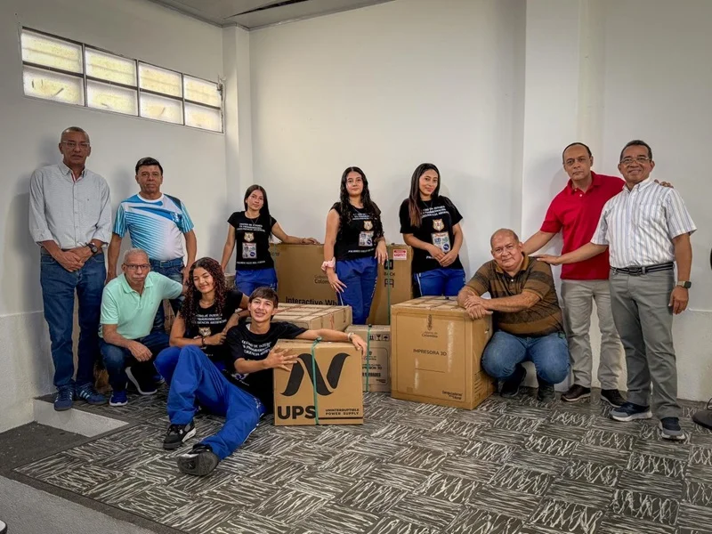 Palmira Potencia la Educación con Tecnología Steam de Vanguardia. Palmira Potencia la Educación con Tecnología Steam de Vanguardia.