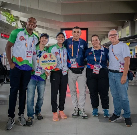 Grand Prix Cali Así Puedes Ser Voluntario de Esta Historia.