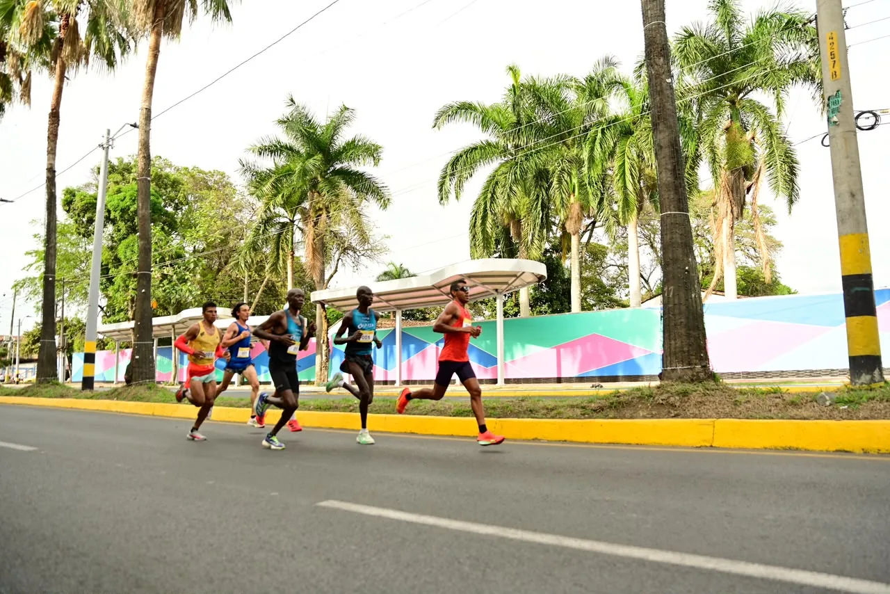 Palmira Reúne más de 20.000 Corredores en su Media Maratón Internacional. Palmira Reúne más de 20.000 Corredores en su Media Maratón Internacional.
