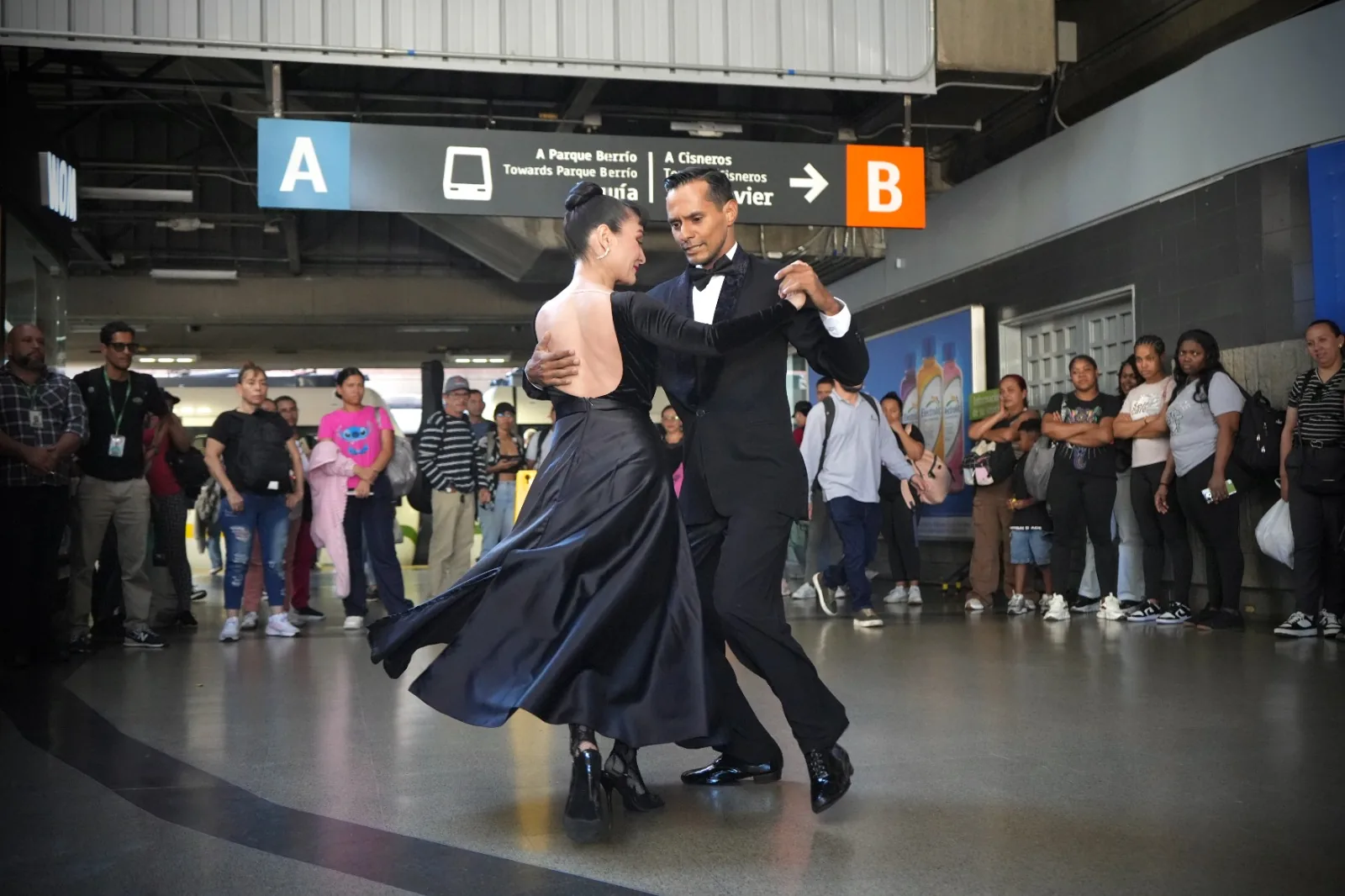 El Tango en Medellín Busca Ser Reconocido como Patrimonio Cultural Inmaterial.