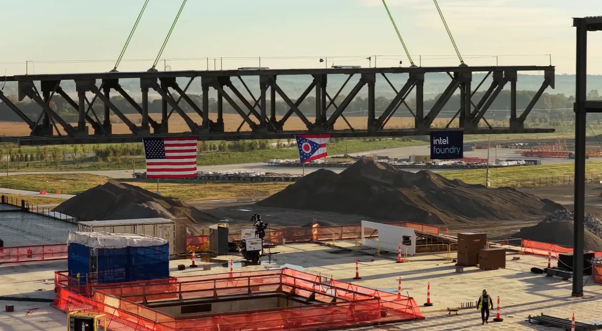 Intel Avanza en la Construcción de su Sexta Planta.