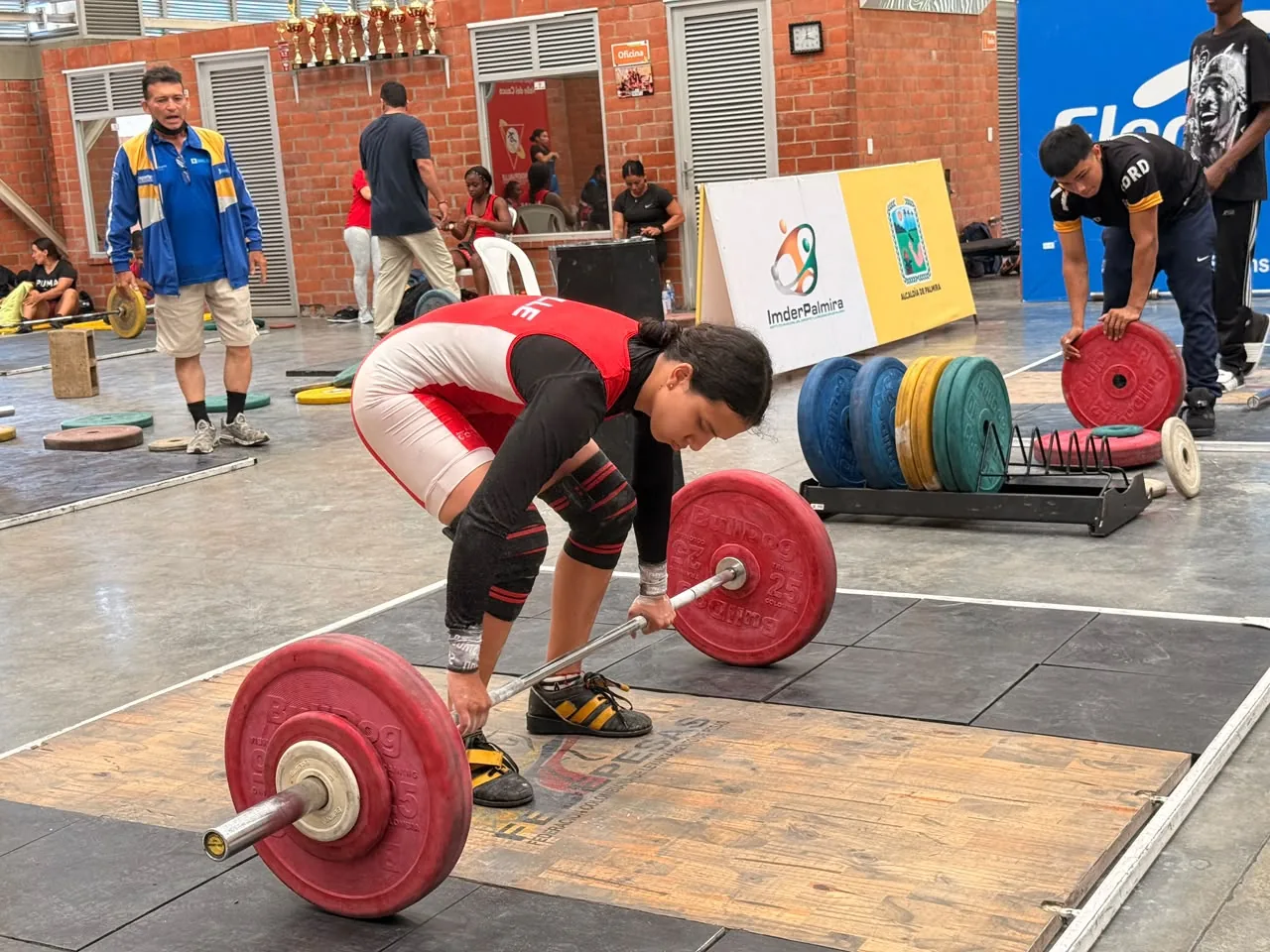 Palmira Domina el Torneo Departamental de Halterofilia.